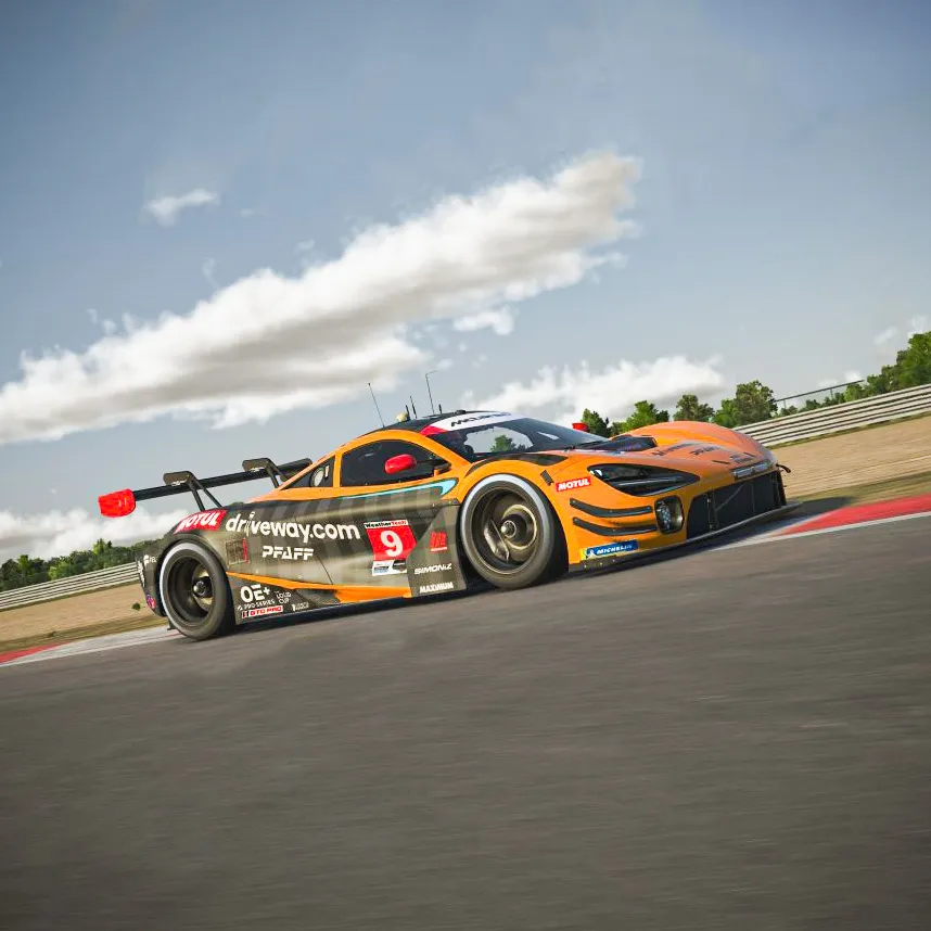 McLaren 720S GT3 Simuliatorių Iššūkis